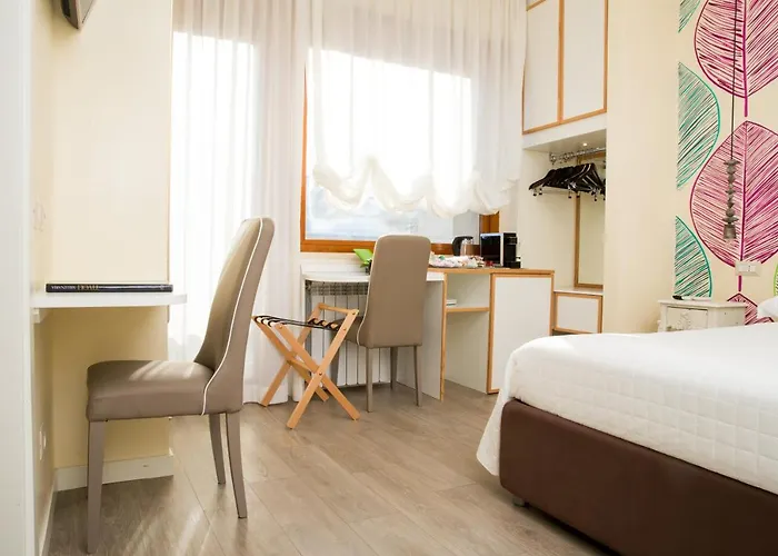 Il Castello 4* טיבולי